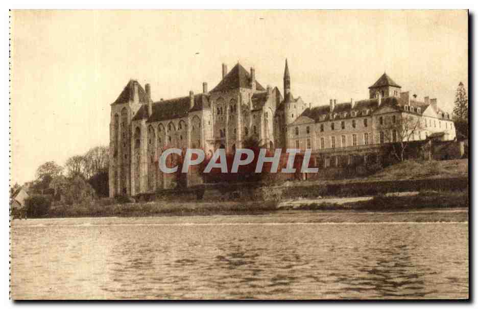 CPA L'Abbaye De Solesmes Sur La Barrage De La Sarthe