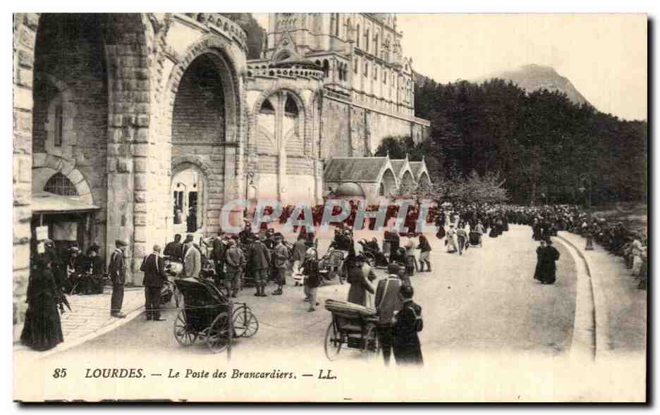 CPA Lourdes Le poste des Brancardiers