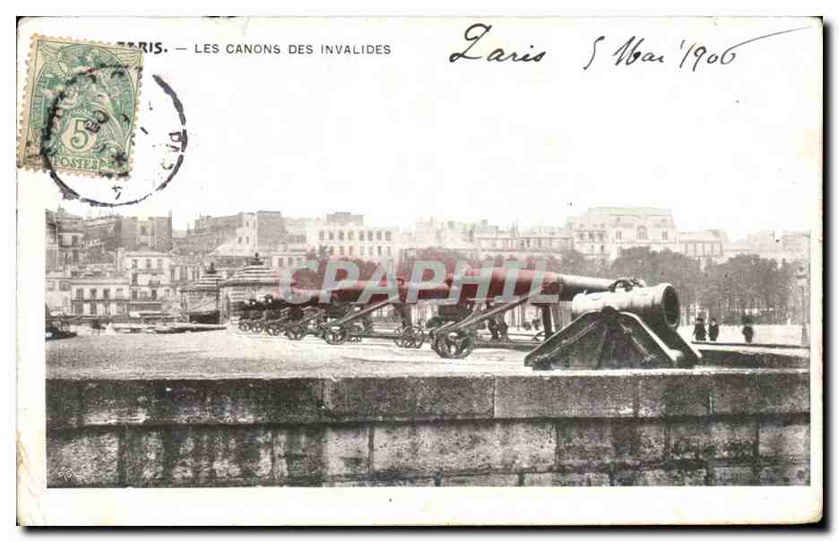 CPA Paris Les Canons Des Invalides