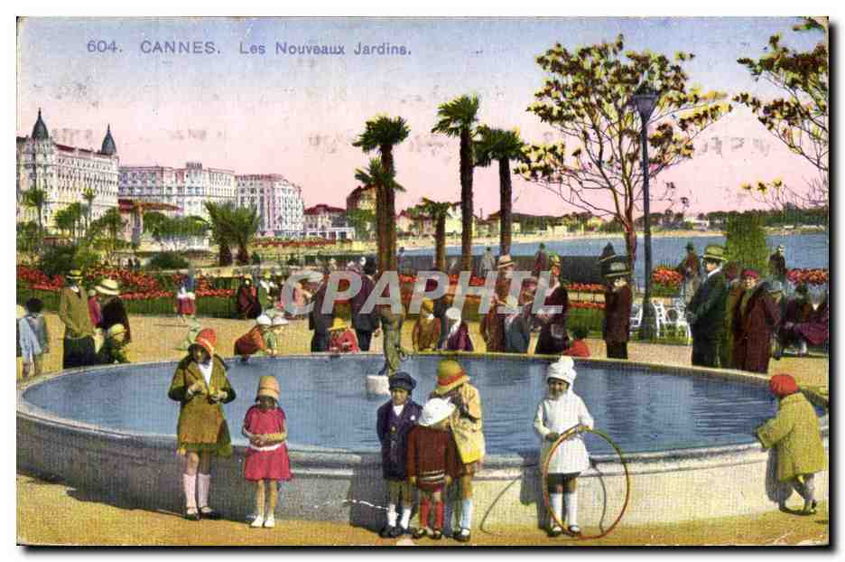 CPA Cannes Les nouveaux Jardins