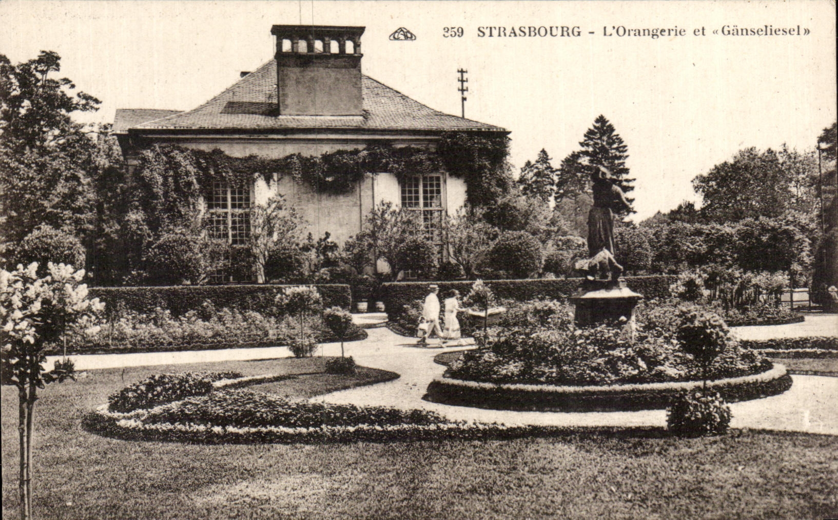 CPA Strasbours L'Orangerie et Ganseliesel