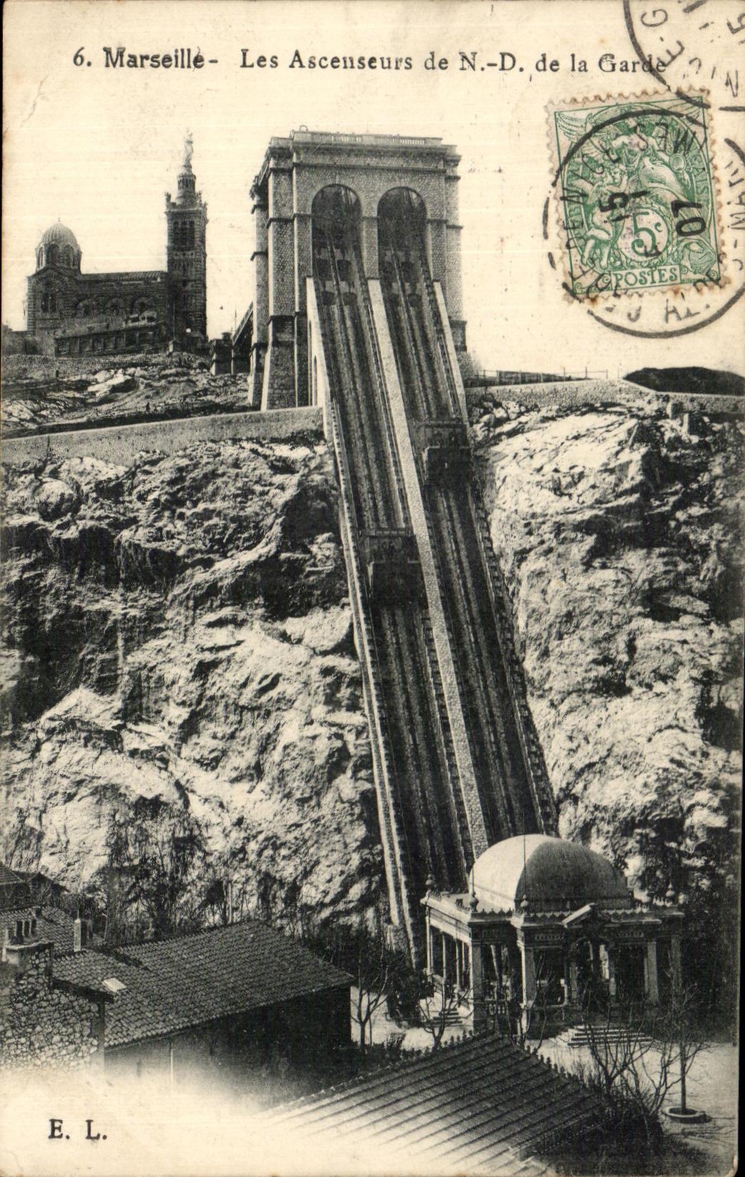 CPA Marseille Les Asceuseurs De De La Garde