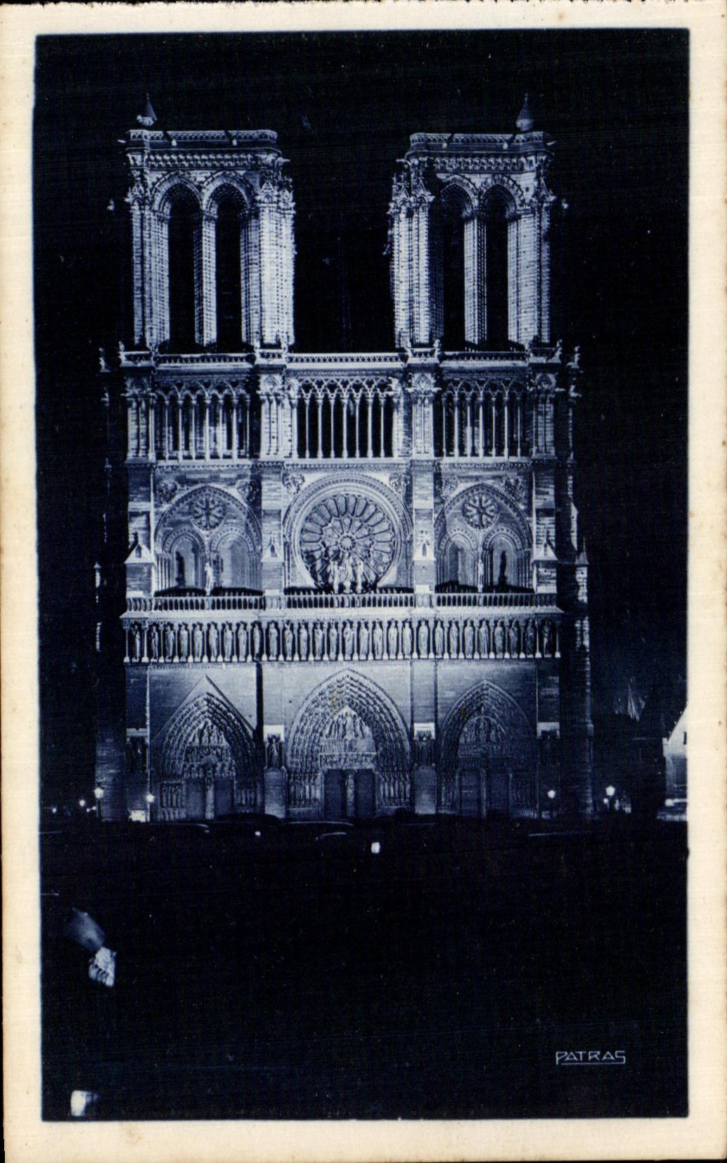 CPA Paris La Nuit Illuminations De Notre Dame 
