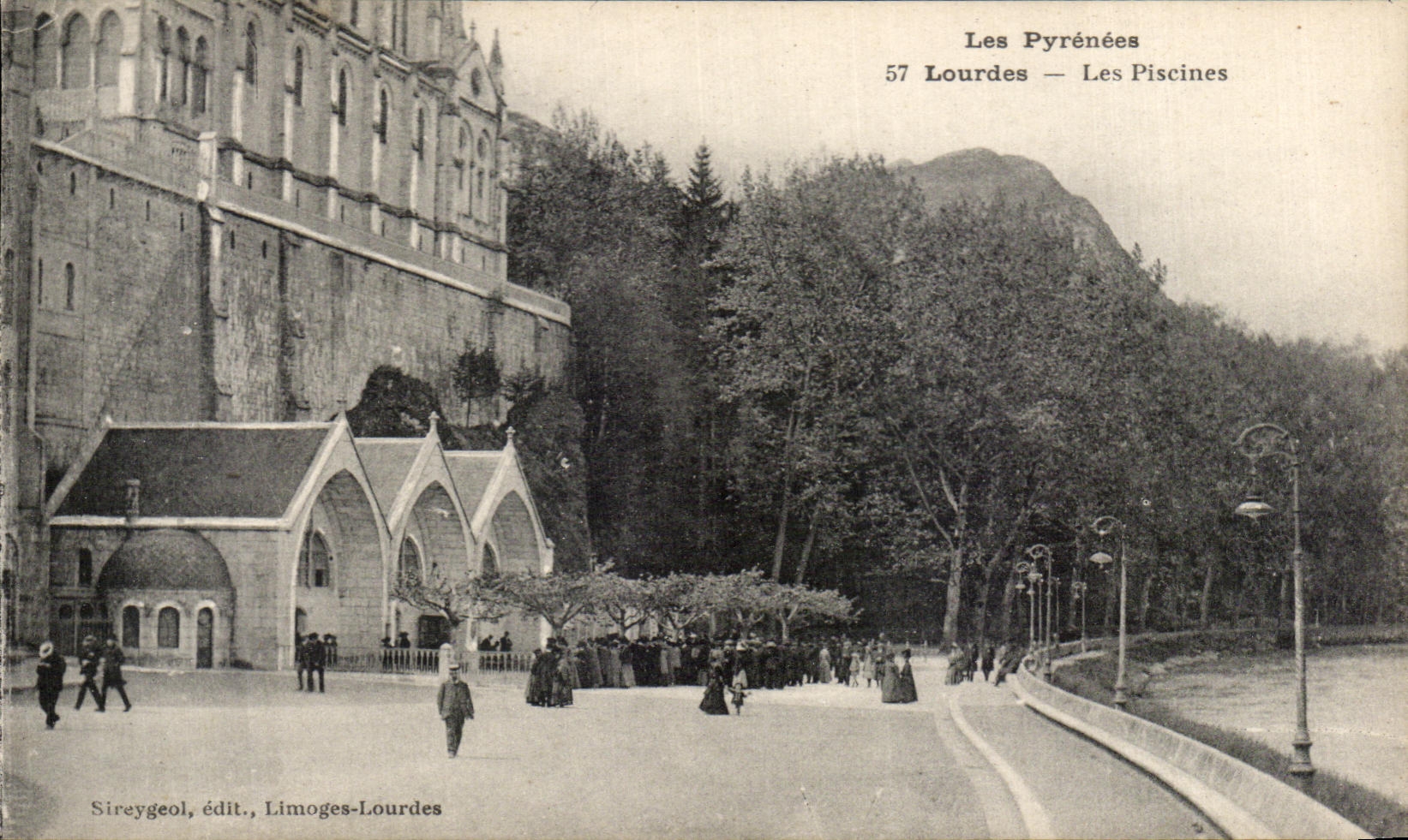 CPA Lourdes Les Piscines