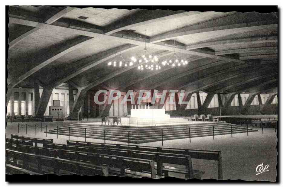 CPA Lourdes La Basilique Saint Ple Intereur De L'eglise Souterraine