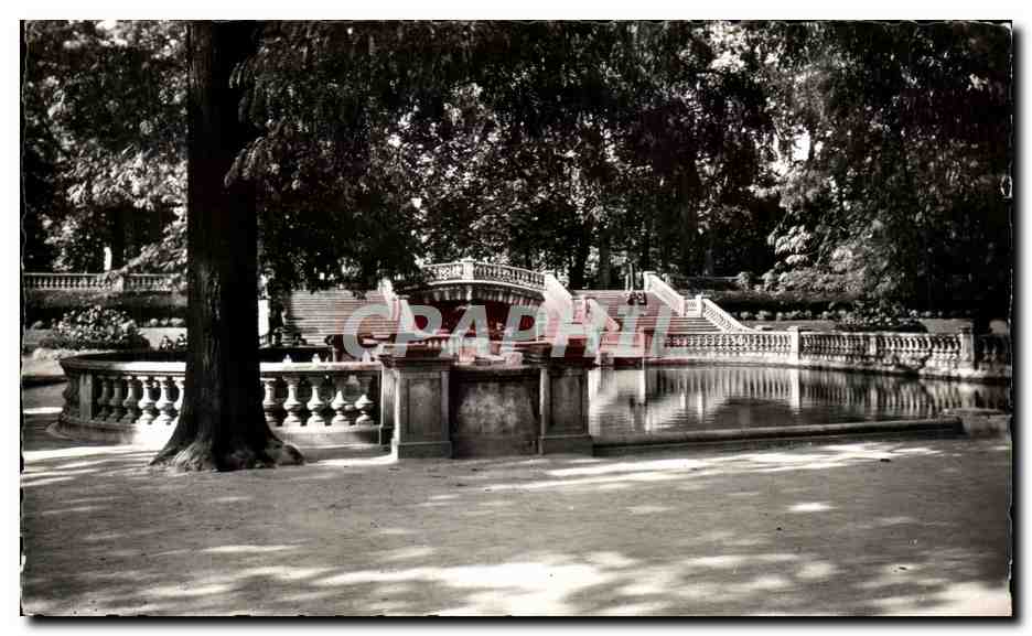 CPSM Dijon Jardin Darcy