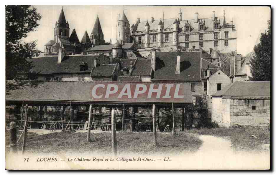 CPA Loches Le Chateau Royal et La Collegiale St Ours