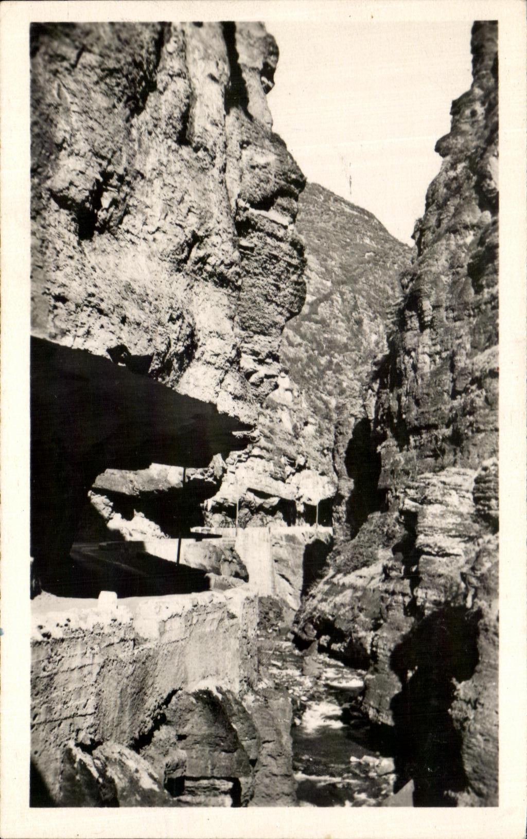 CPA Beuil Gorges du CiansTete de Singe gardien des gorges du Claus