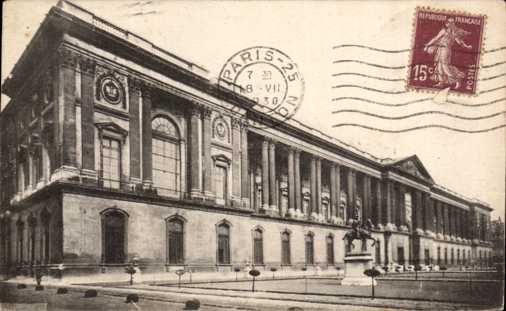 CPA Paris Le Palais du Louvre Palace