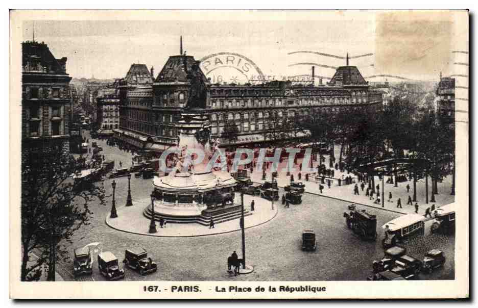 CPA Paris La Place de la Republique