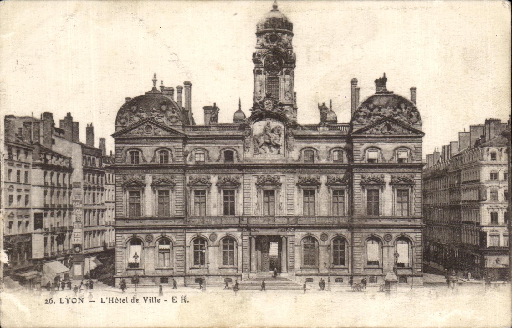 CPA Lyon L'Hotel de Ville 