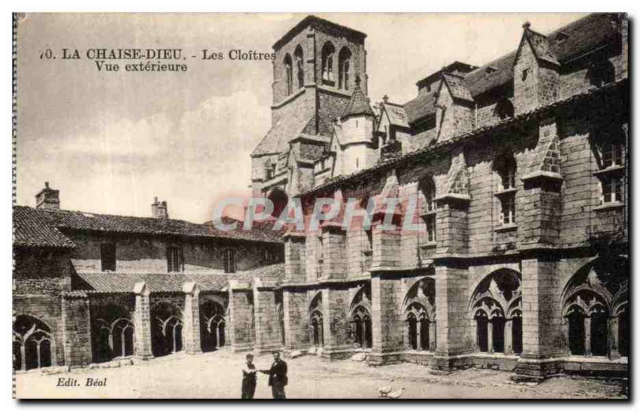 La Chaise-Dieu - Les Cloîtres. Vue extérieure — Edit. Béal, n° 70