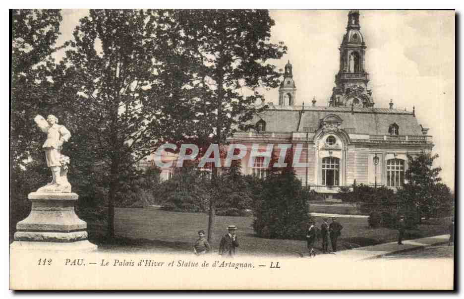 Pau — Schloss Winterpalast und Statue von d'Artagnan — LL