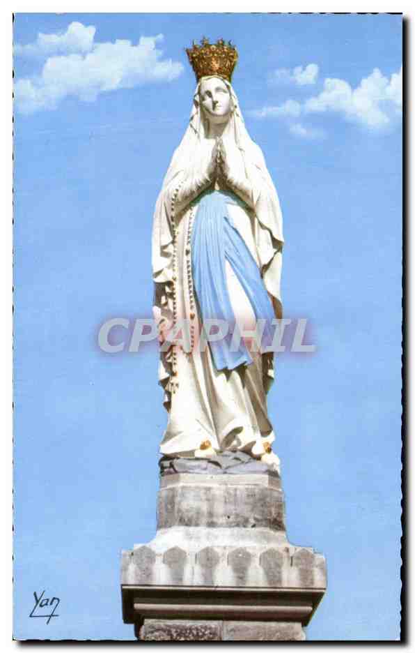 CPA Loudres La Vierge Couronnee