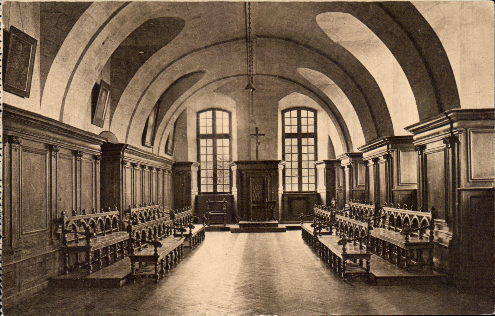 CPA Abbaye Saint Pierre de Solesmes le chapitre
