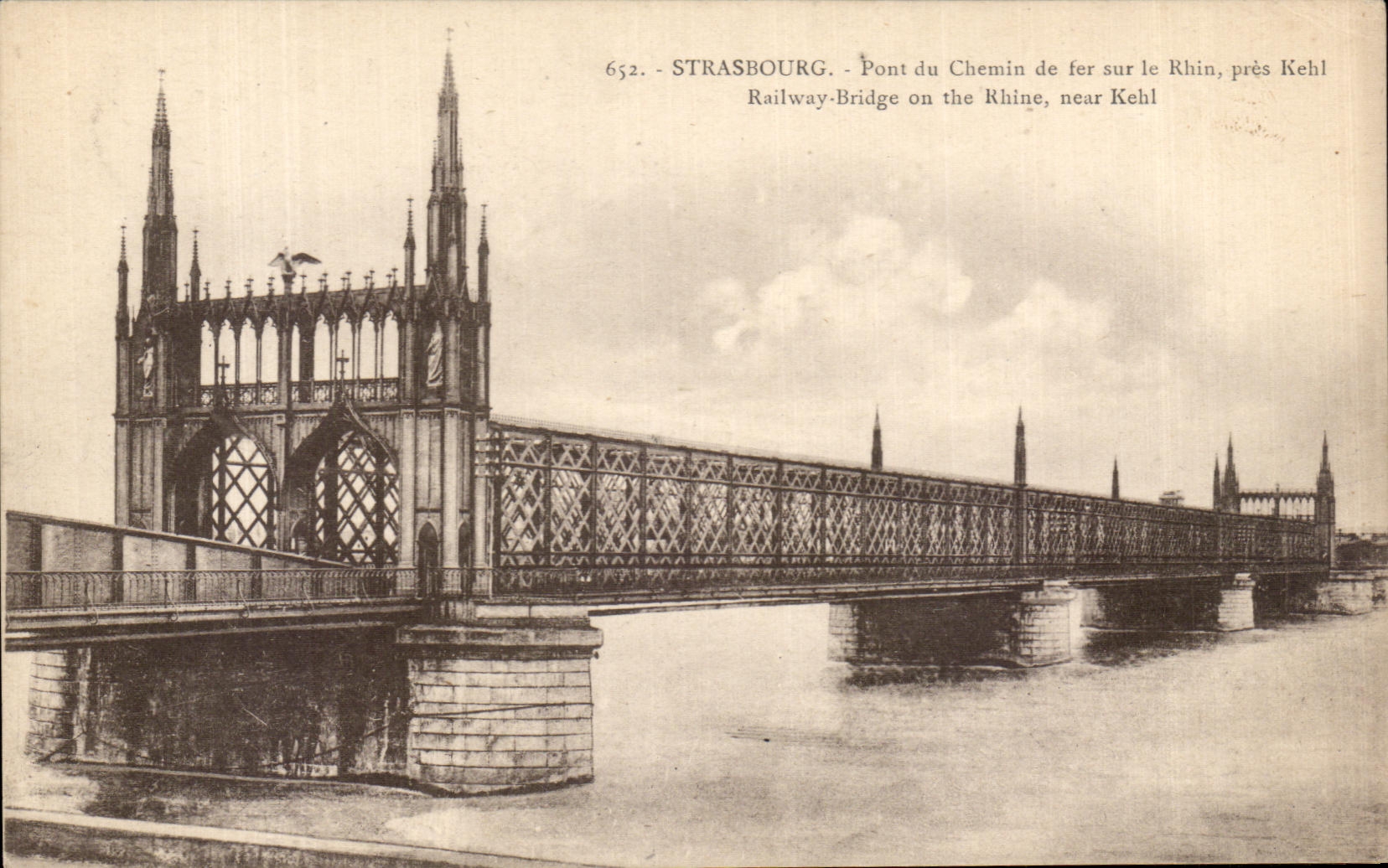 CPA Strasbourg Pont du Chemin de fer sur le Rhin pres Kehl 