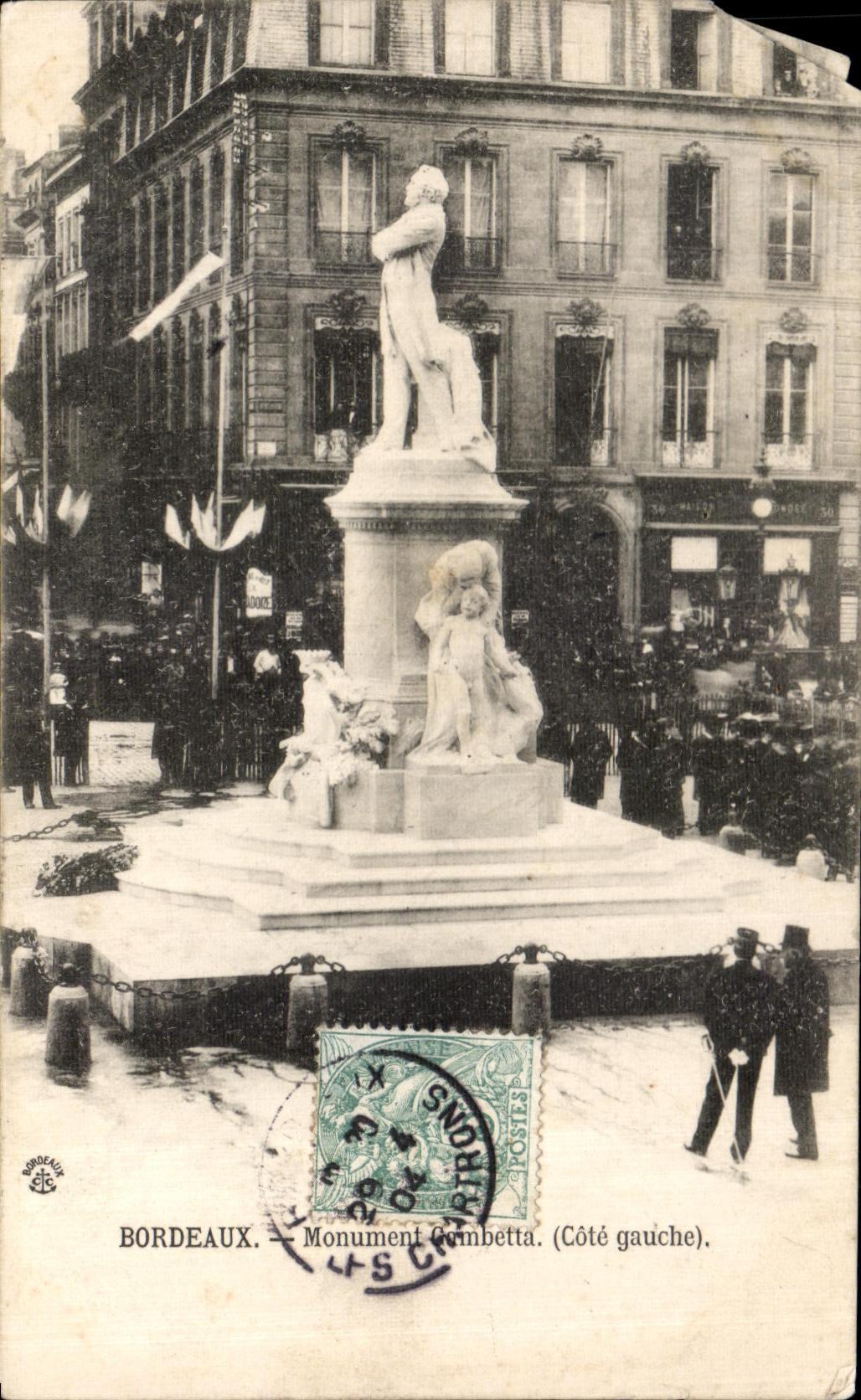 CPA Bordeaux Monument Gambetta