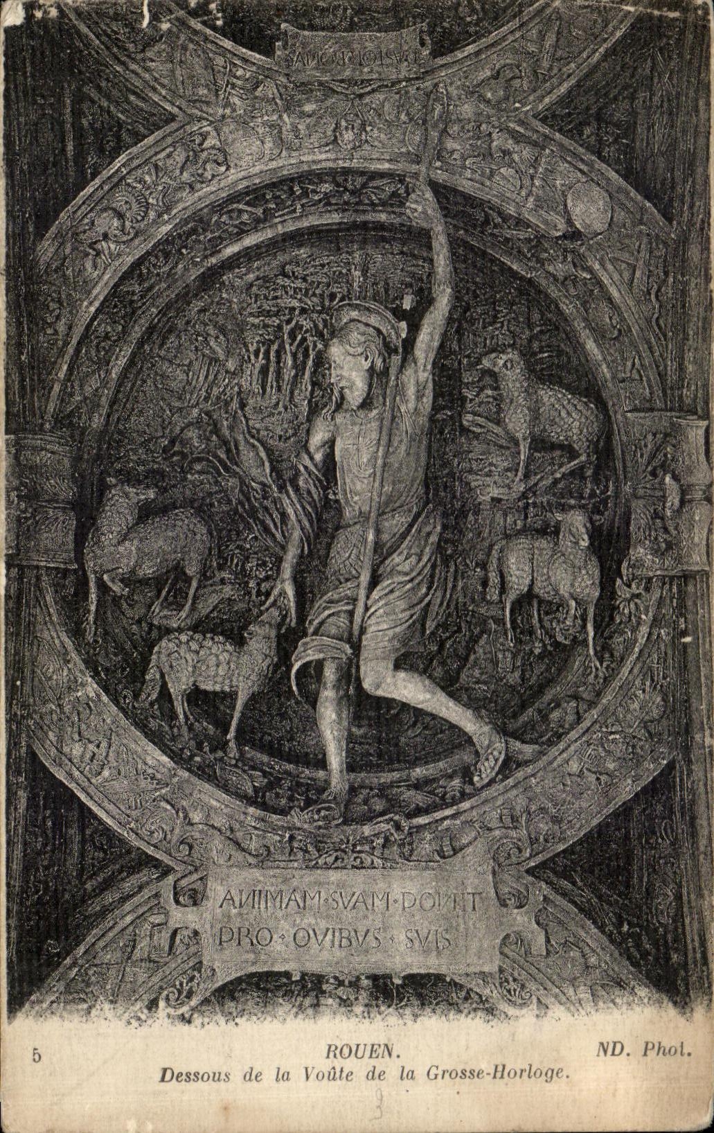 CPA Rouen Dessous de la Voute de la Grosse Horloge