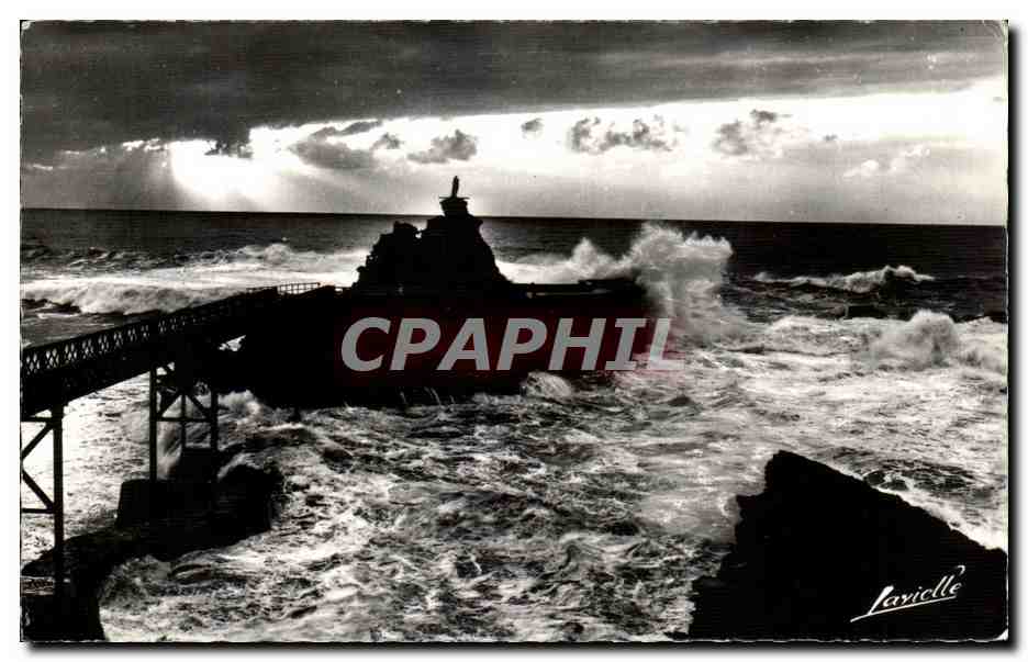 CPA Biarritz Soleil Couchant Au Rocher De La Vierge