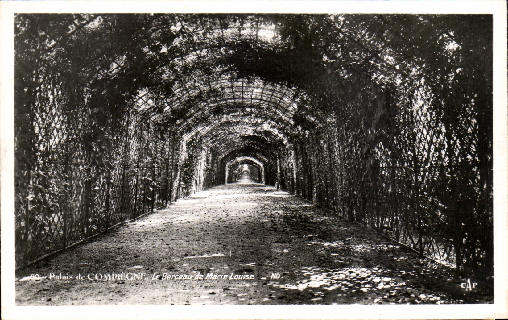 CPA Compiegne Le Berceau De Marie Louise