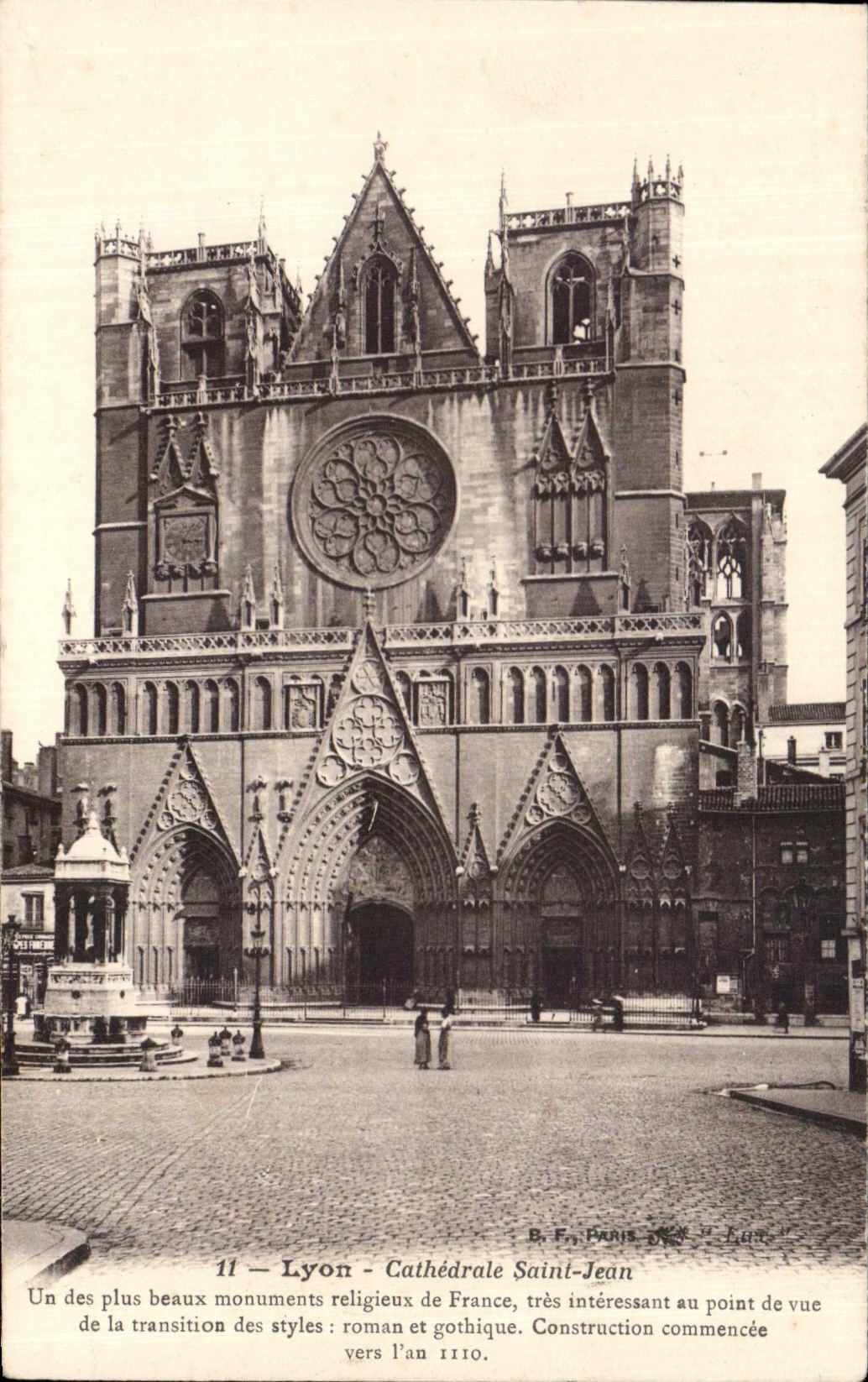 CPA Lyon Cathedrale Saint Jean