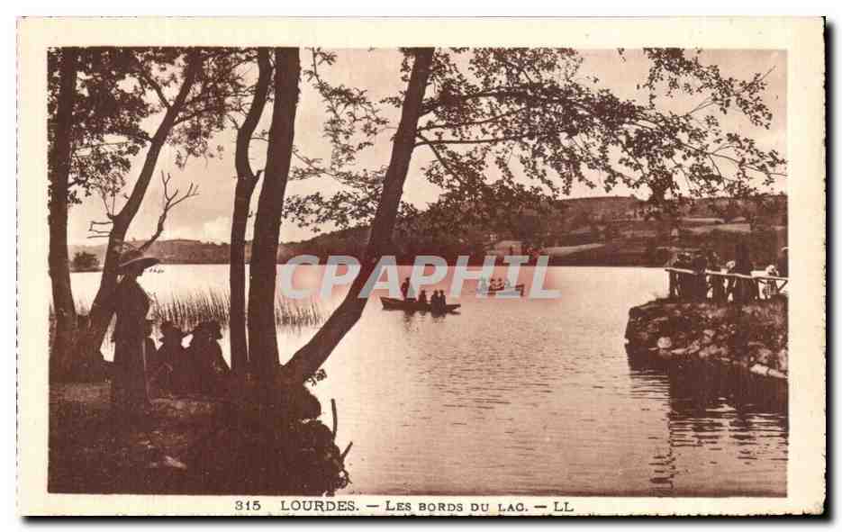 CPA Lourdes Les Bords Du Lac
