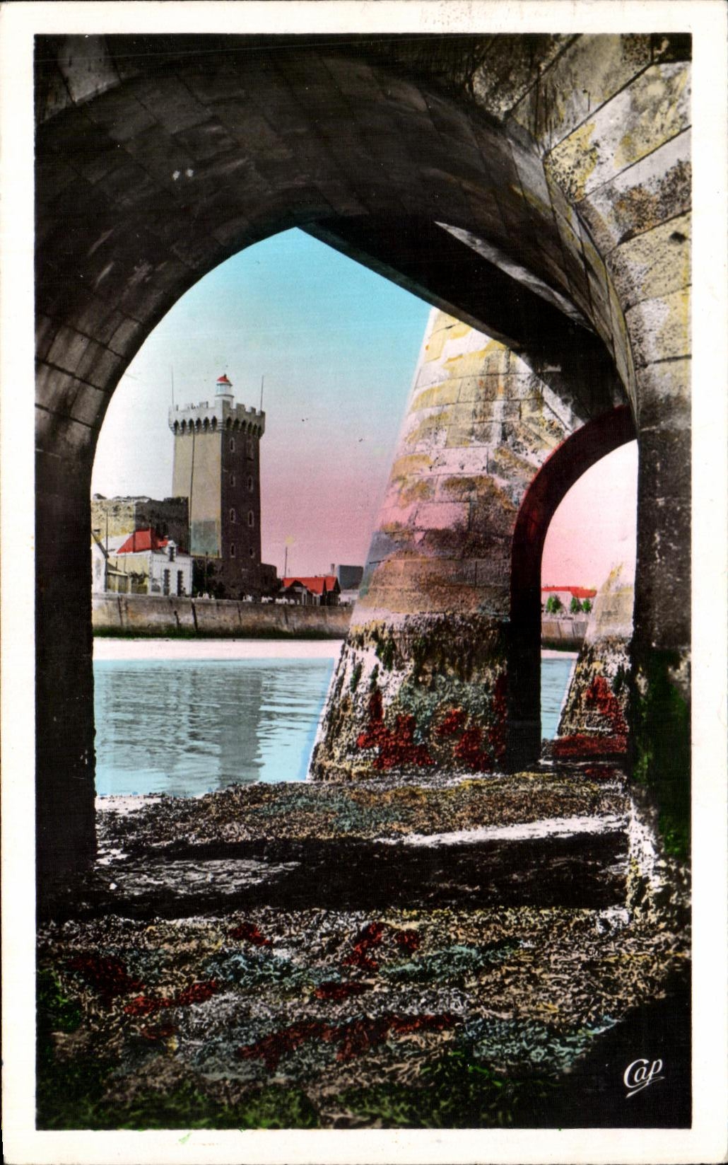 La Tour d'Arundel — Les Sables-d'Olonne — éditeur C.A.P. n°161