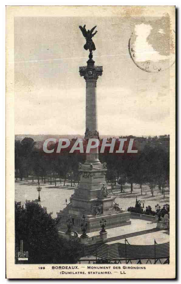 CPA Bordeaux Monument Des Girondins 