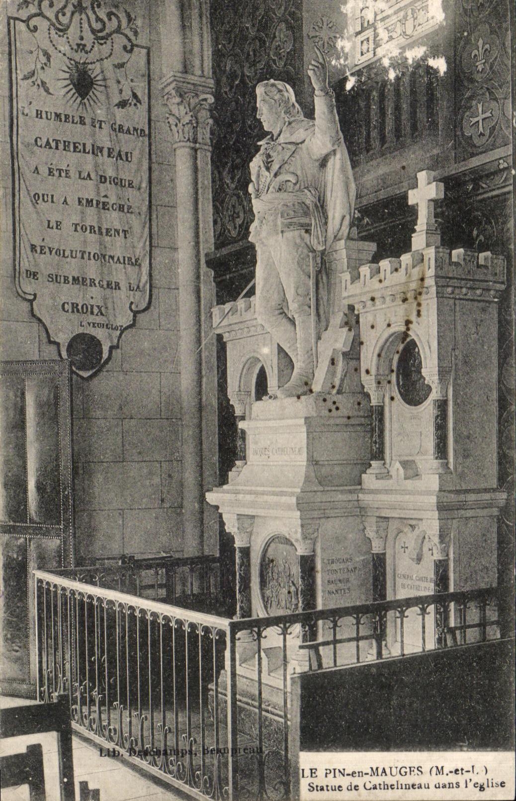 CPA Le Pin En Mauges Statue DE Cathelineau Dans L'Eglise