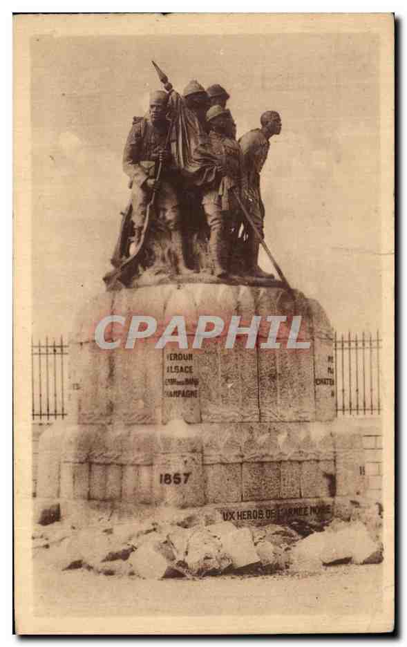 CPA Reims Monument Aux Heros De L'Armee Noire Militaria