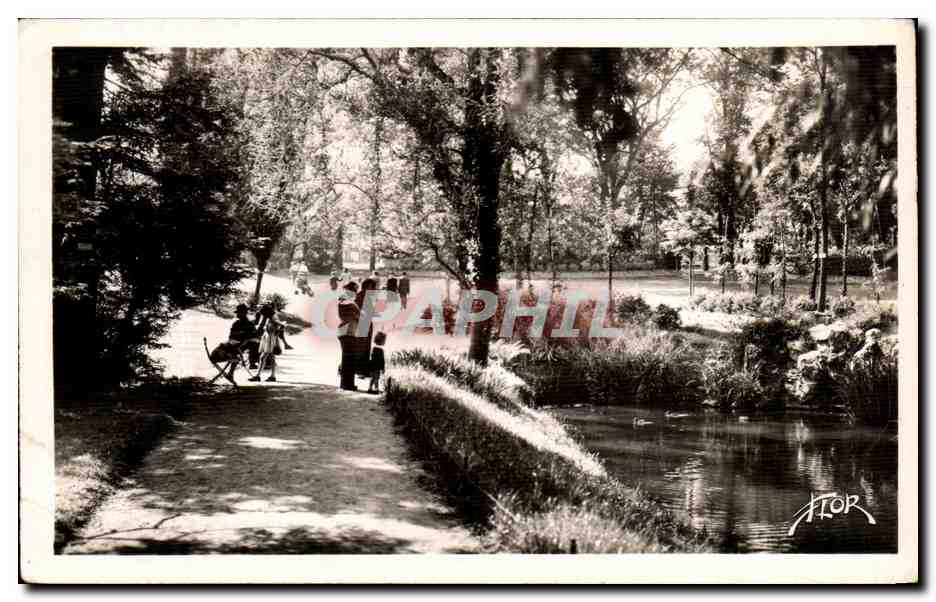 CPA Nantes Le Jardin Des Plantes