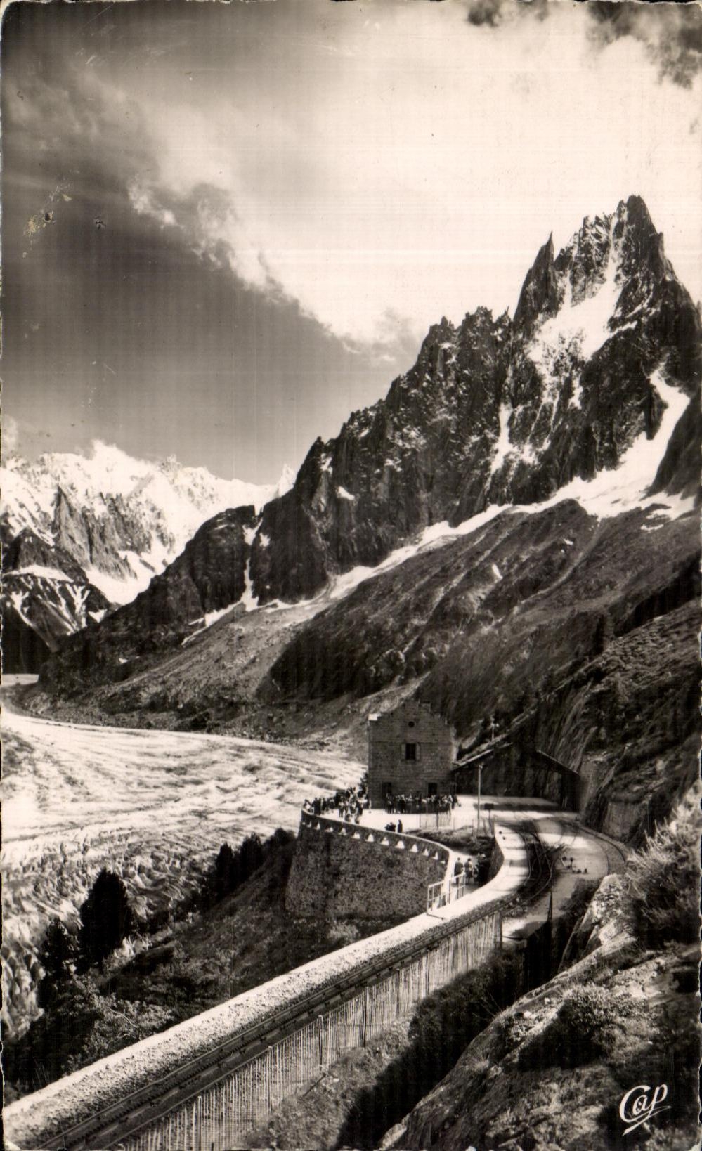 Die Gletschersee — Bahnhof Montenvers — Chamonix-Mont-Blanc — Real-Photo (Verlag) Nr. 102