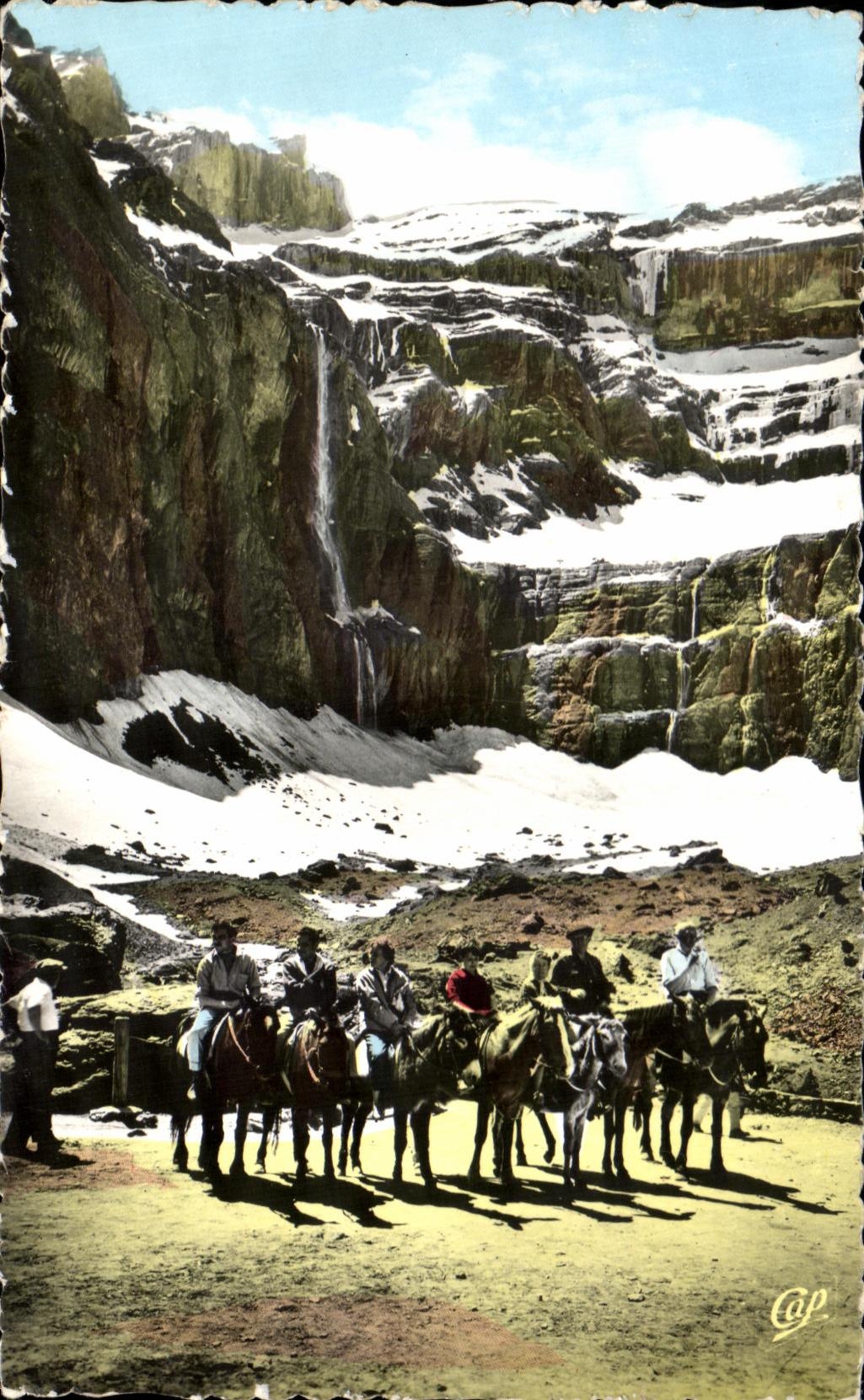 CPA Gavarnie Le Cirque Anes et chevaux