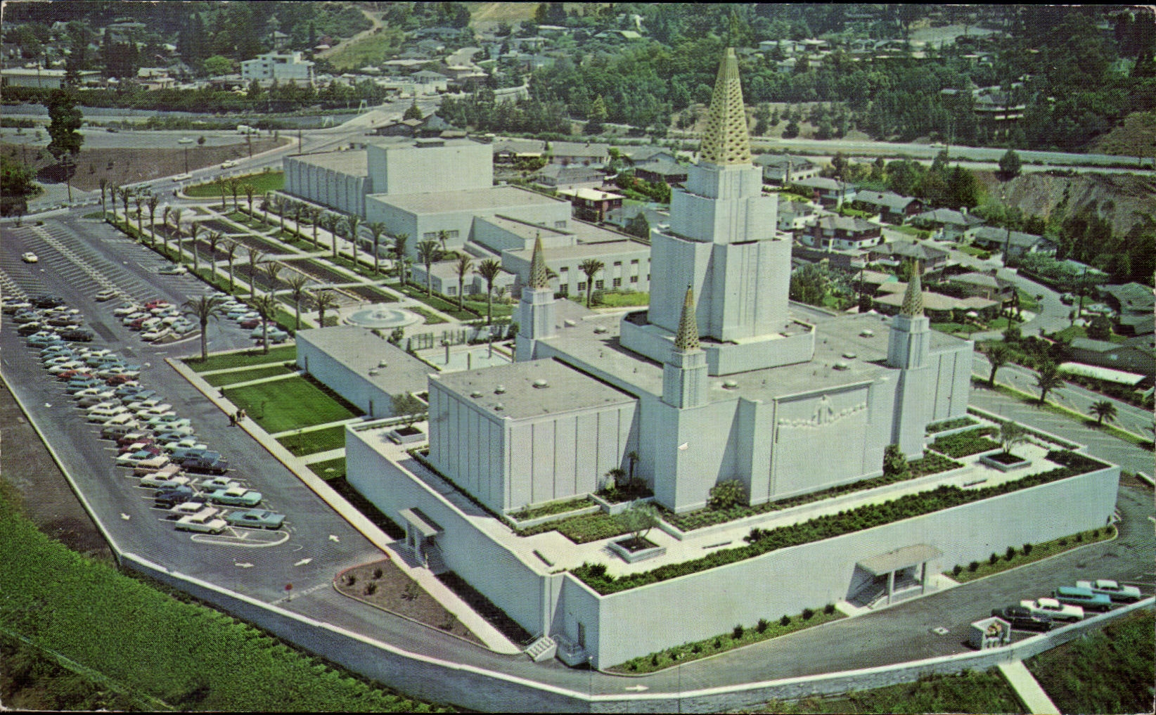 Temple d'Oakland — Centre Interétatique de l'Église du Christ des Derniers Jours — éditeur Dexter Press, n° 3199-C