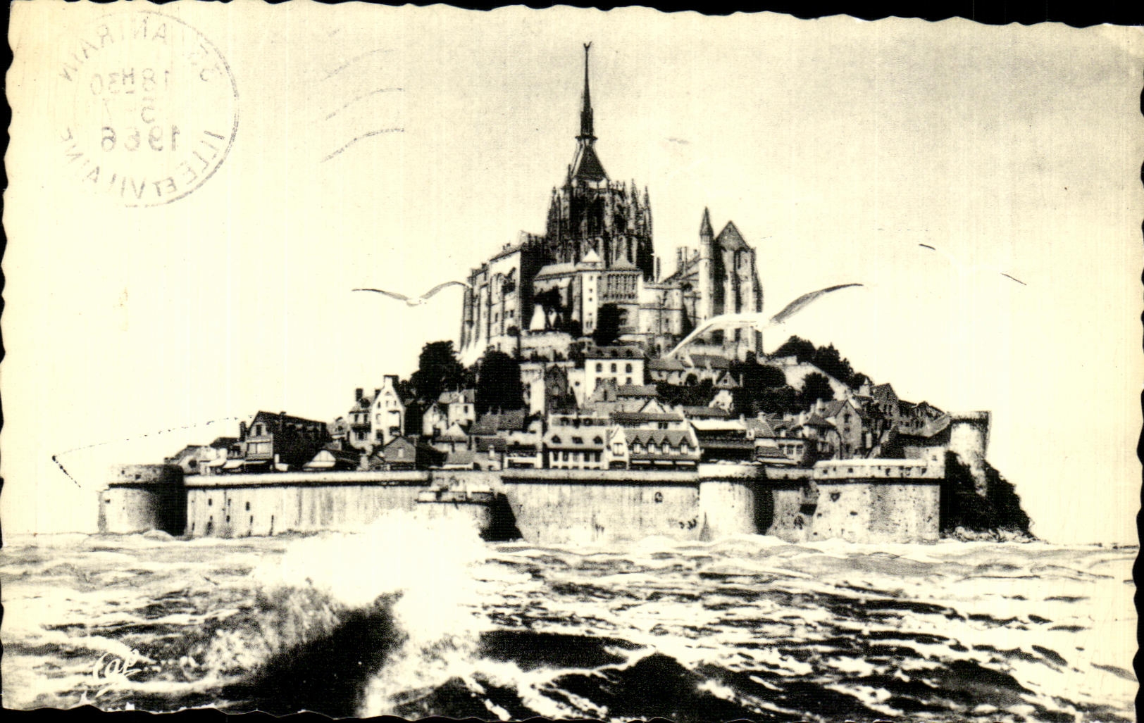 CPA Le Mont Saint Michel a maree Haute