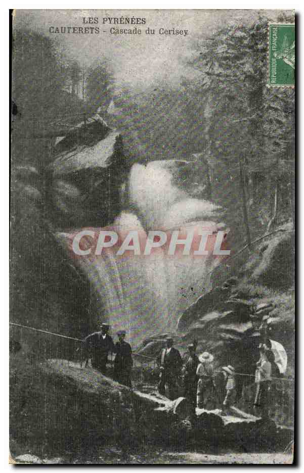 CPA Les Pyrenees Cauterets Cascade du Cerisey