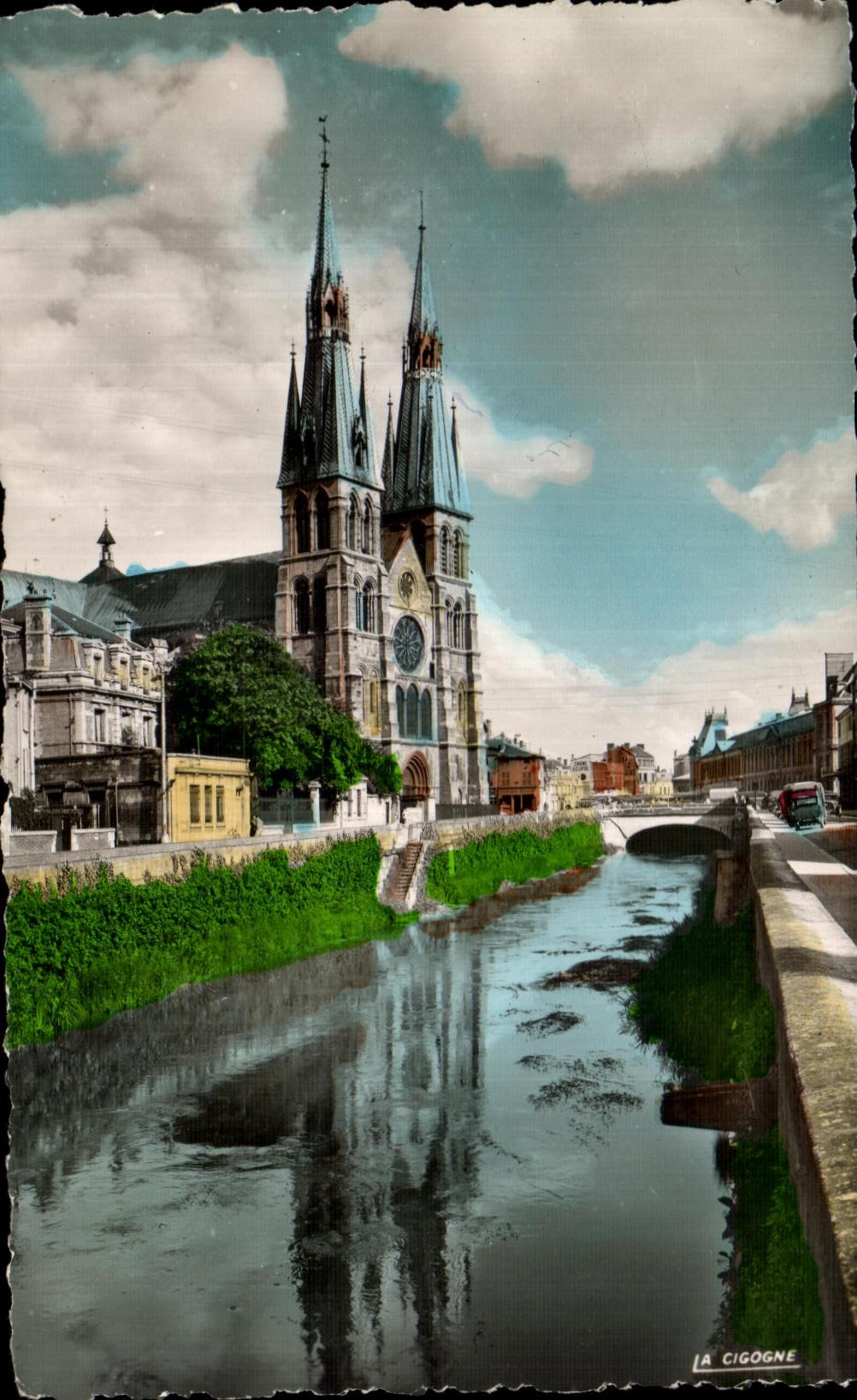 CPA Chalons Sur Marne Eglise Notre Dame et le Nau