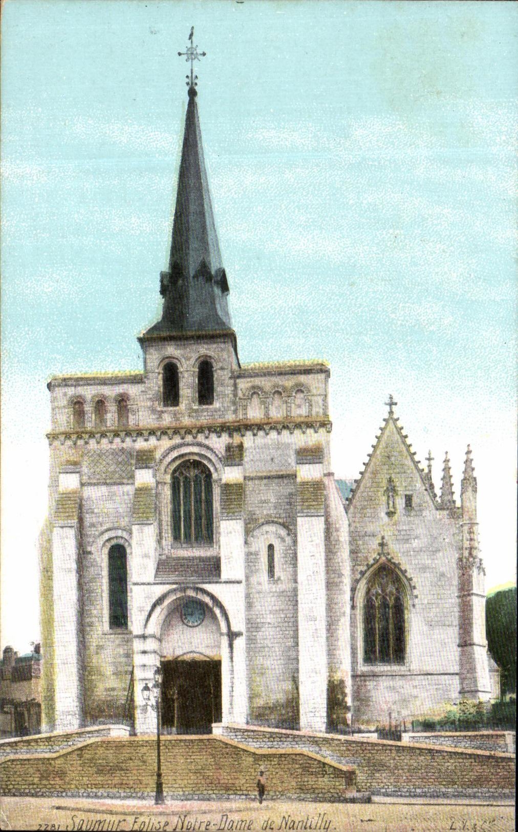 CPA Saumur Eglise Notre Dame de Nantilly