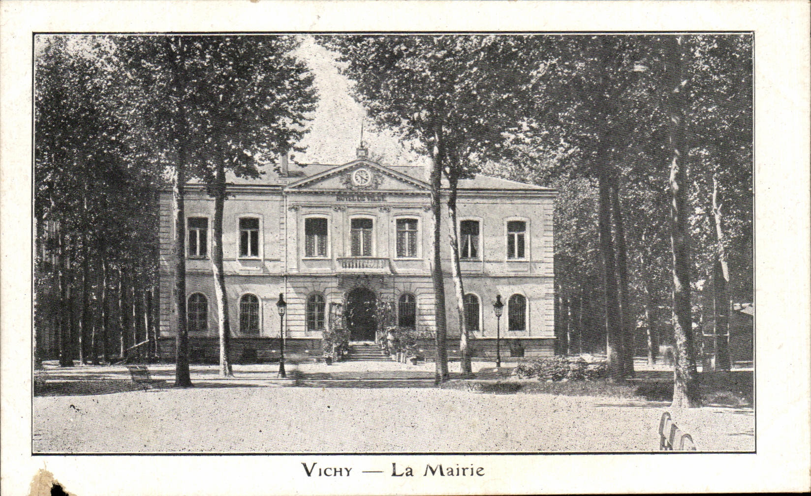 CPA Vichy La Mairie