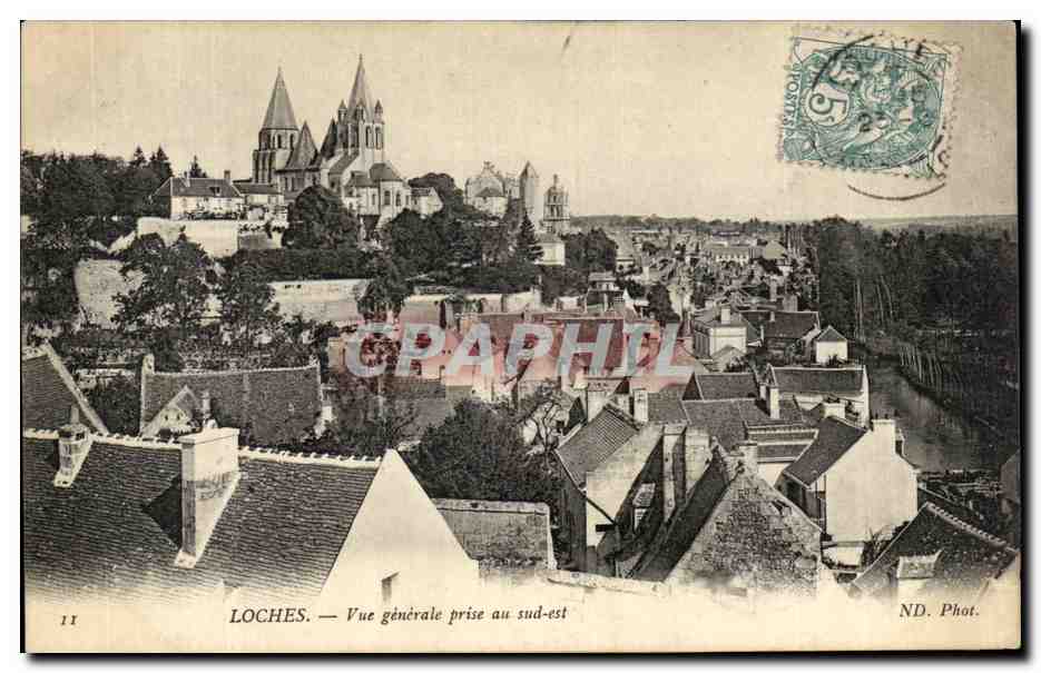 CPA Loches Vue generale prise au sud est