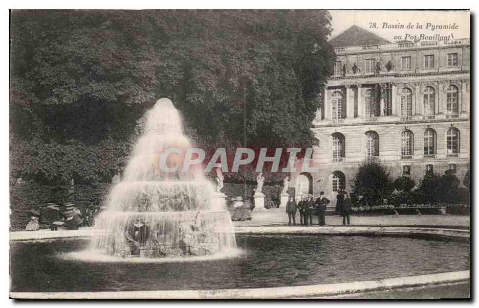 CPA Bassin de La Pyramide Ou Pot Bouillant Versailles