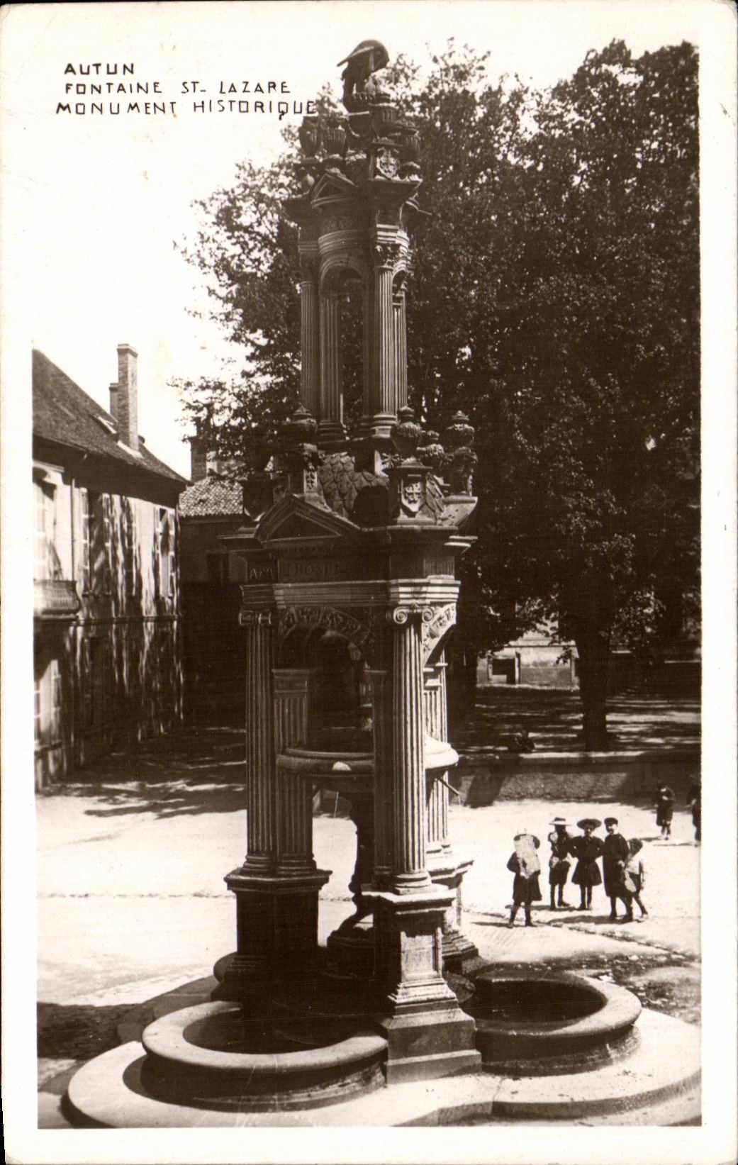 Autun - Fontaine Saint-Lazare, monument historique — éditeur Nourry, M. Guichard, Autun