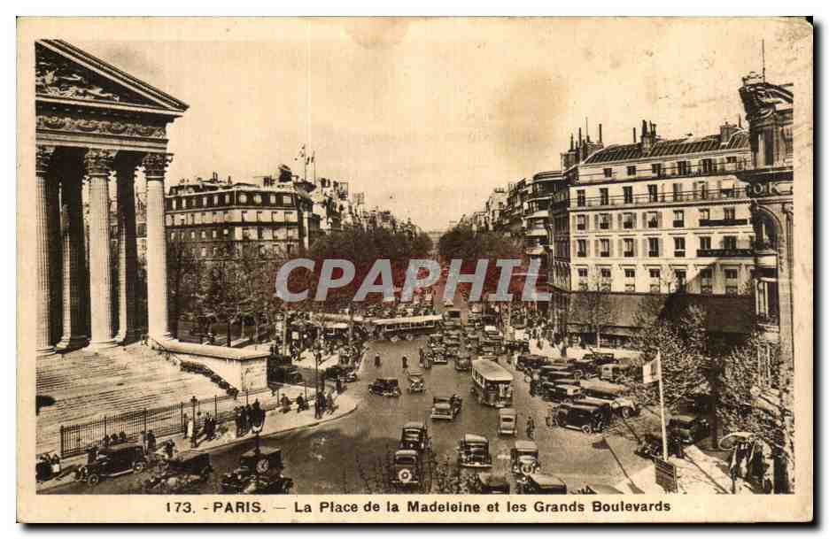 CPA Paris La Place de la Madeleine et les Grands Boulevards