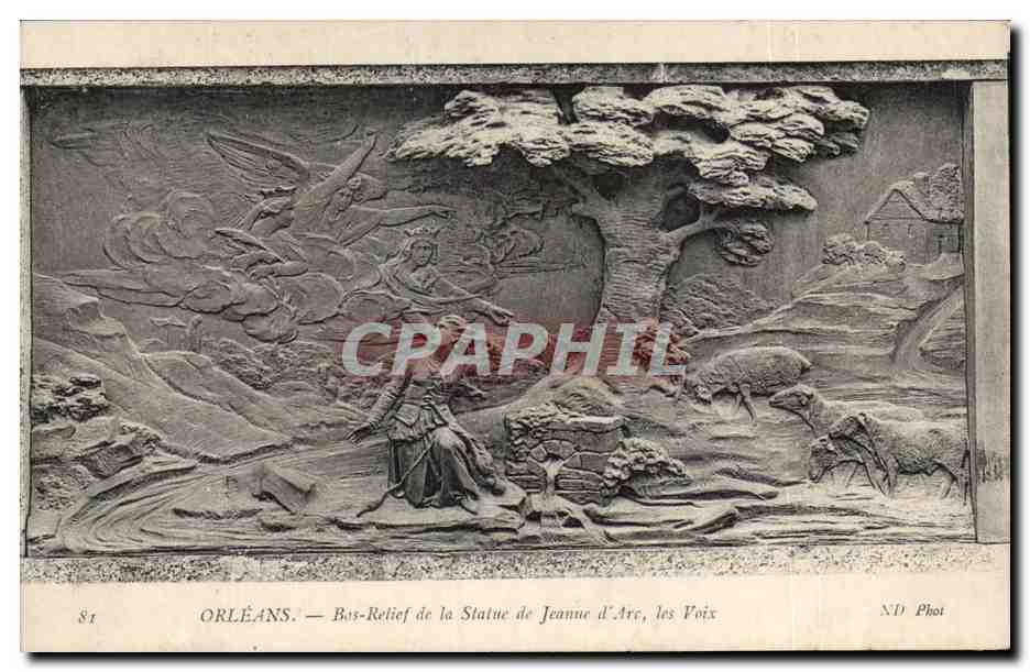 CPA Orleans bas Relief de la Statue de Jeanne d'Arc les Voix