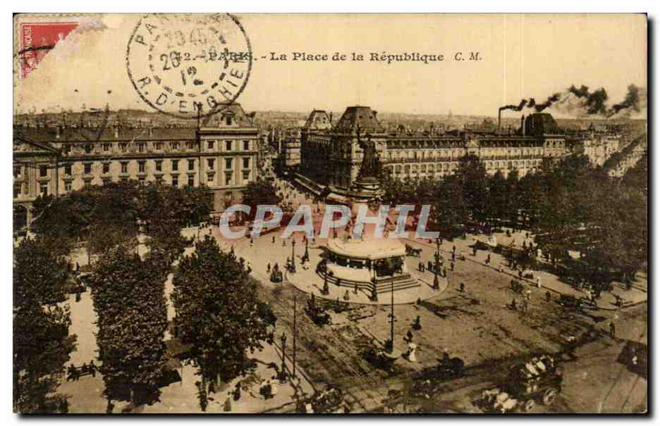 CPA Paris la Place de la Republique