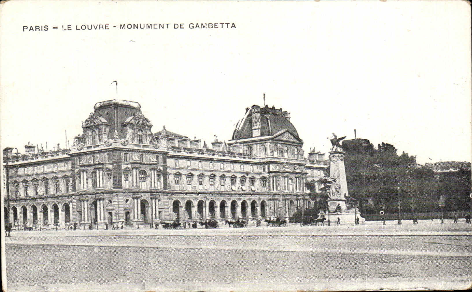CPA Paris Le Louvre Monument de Gambetta