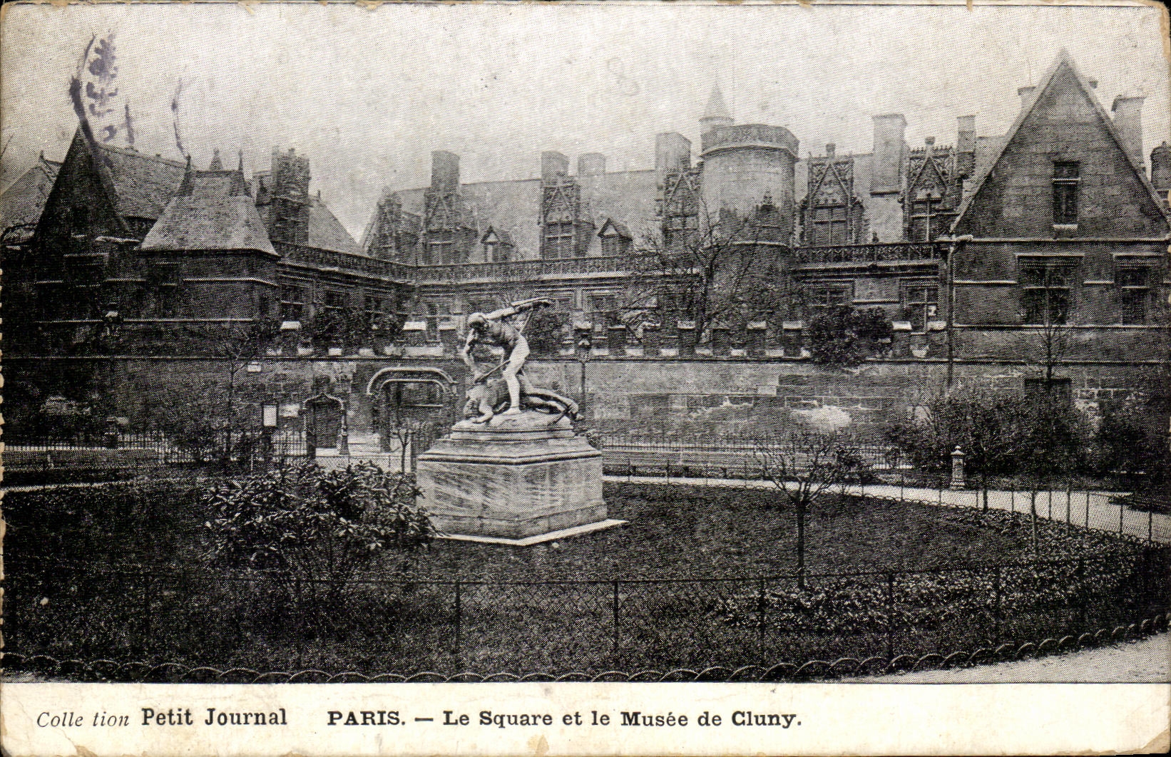 CPA Paris Le Square et le Musee de Cluny
