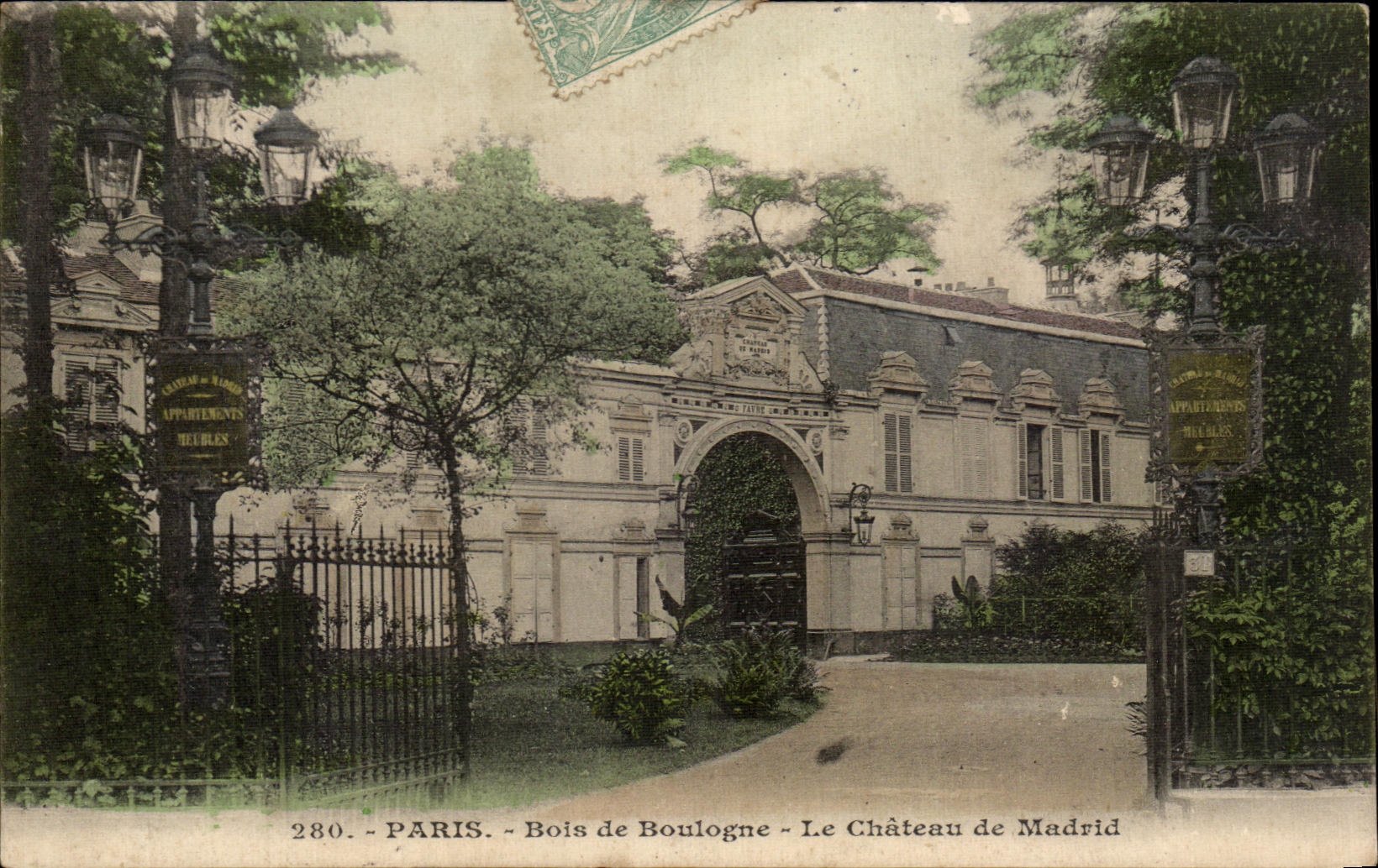 CPA Paris Bois de Boulogne Le Chateau de Madrid