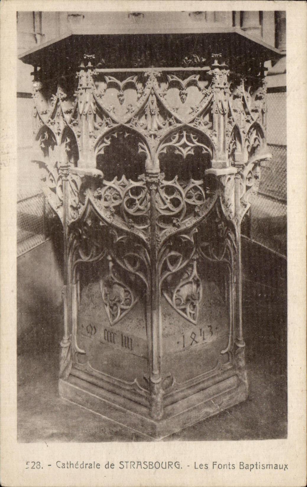 CPA Cathedrale de Strasbourg Les Fonts Baptismaux
