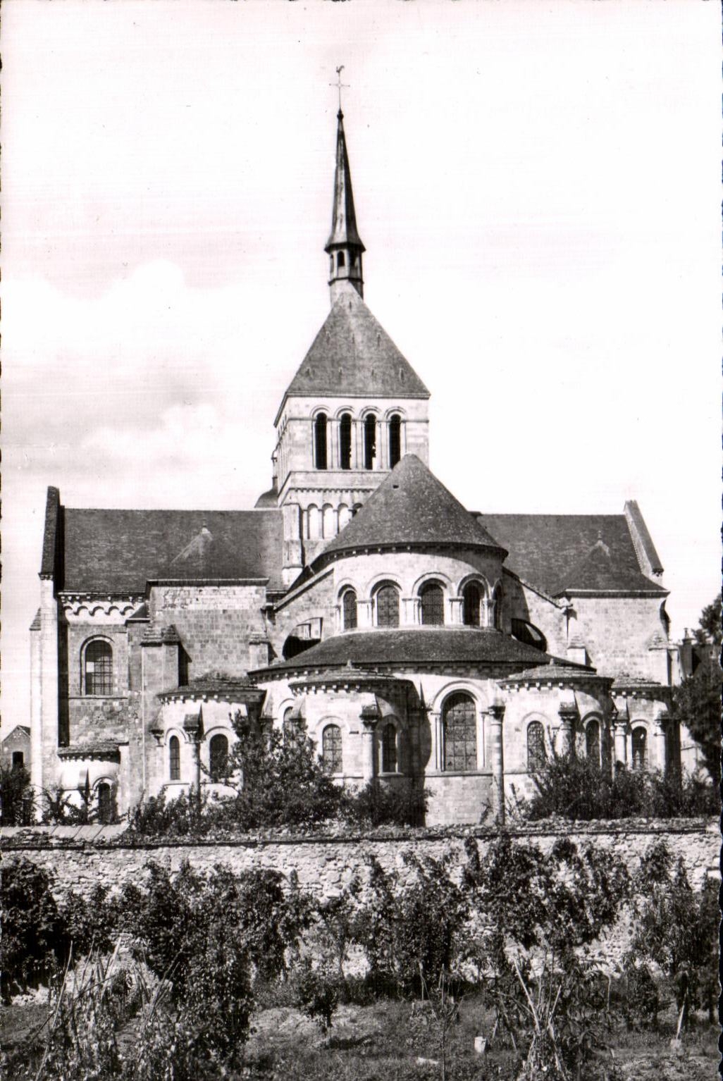 CPSM St Benoit Sur Loire Basilique L'abside